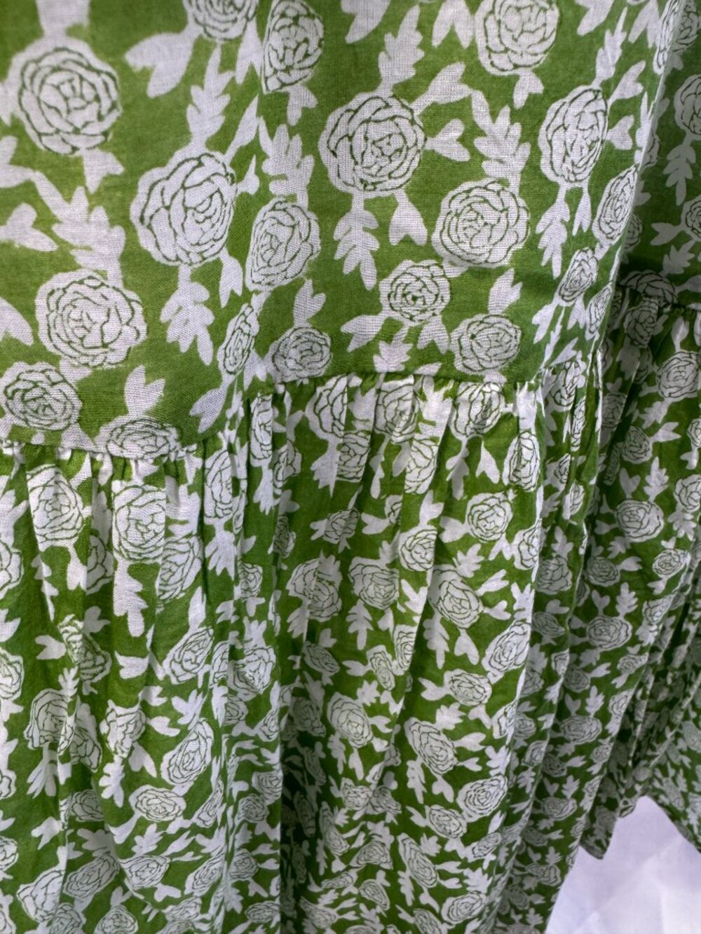Olivia James the Label Green & White Floral Tiered Cottagecore Midi Dress Sz XS - Picture 8 of 16